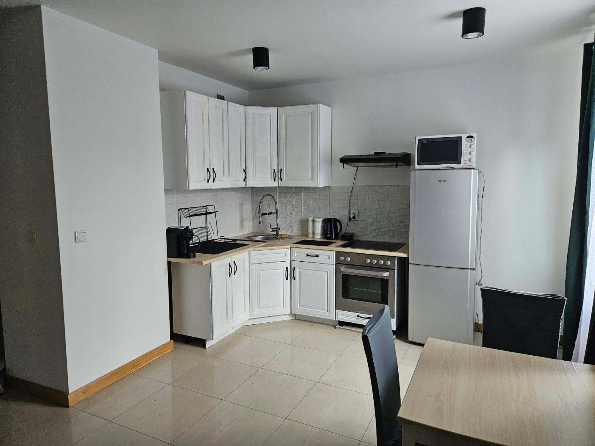 Appartamento Apartament Centrum Zdrojowa Parking Podziemny Kielce Esterno foto