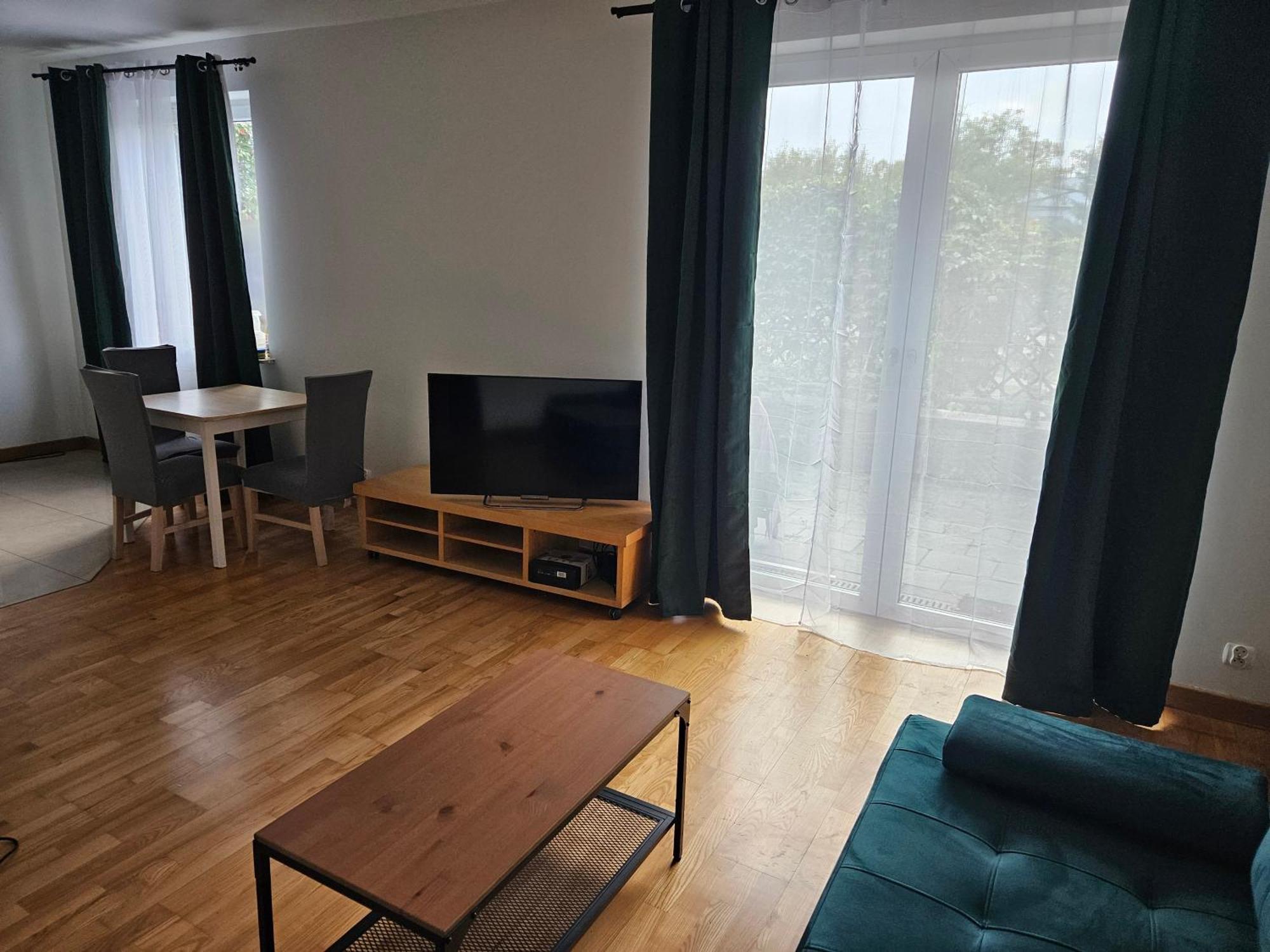 Appartamento Apartament Centrum Zdrojowa Parking Podziemny Kielce Esterno foto